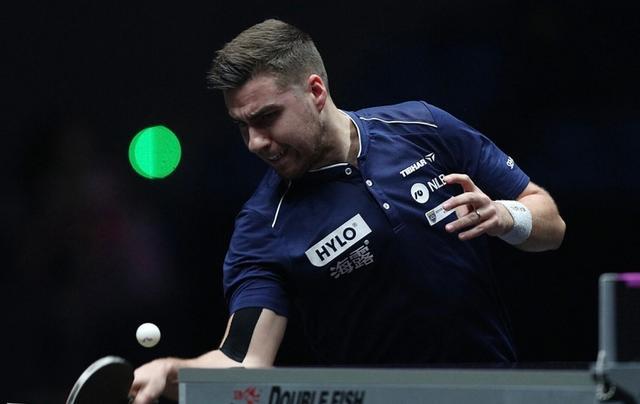 配合默契的 配合默契的