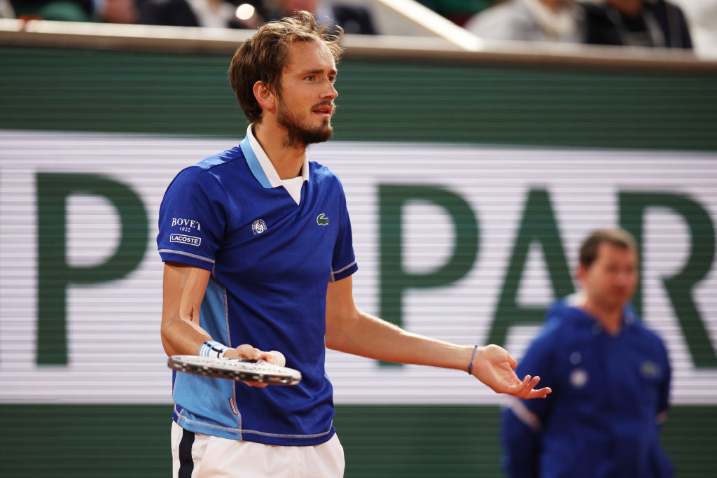 替补出场 替补出场